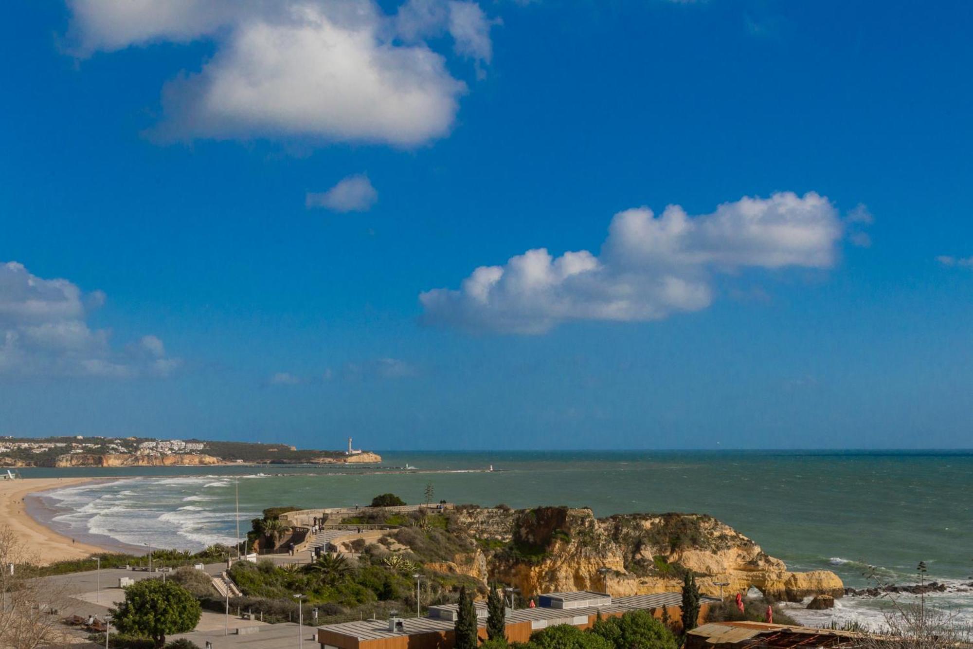 Rocha Praia Mar Beach Front Line Bay Portimao Exterior photo